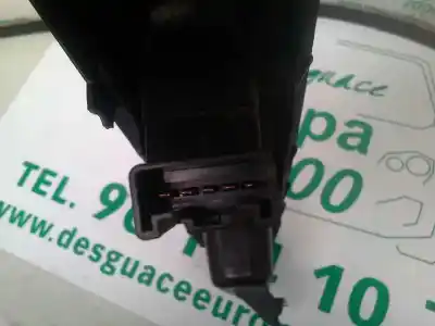 Pièce détachée automobile d'occasion commande de lève vitre avant droit pour suzuki swift berlina (mz) 1.3 ddis diesel cat références oem iam 62j003355t  