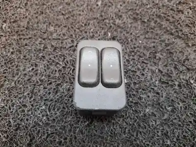 Peça sobressalente para automóvel em segunda mão botão / interruptor elevador vidro dianteiro esquerdo por opel meriva cosmo referências oem iam 13363202