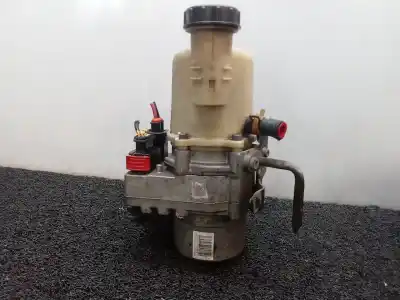 Second-hand car spare part steering pump for dacia logan básico oem iam references 8200385183c  a5096050d