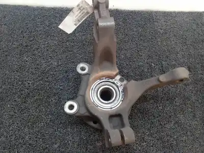 Second-hand car spare part front right knuckle for dacia logan básico oem iam references   