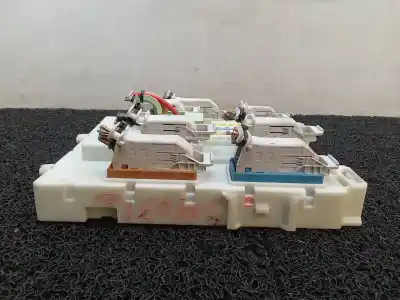 Second-hand car spare part fuse box unit for ford focus turn. (cb8) trend oem iam references bv6n14a073ft  dm5t14014cka