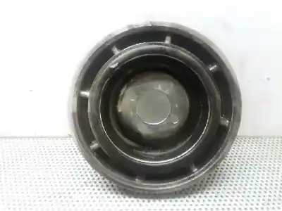 Pezzo di ricambio per auto di seconda mano puleggia dell albero motore per opel corsa c 1.3 16v cdti cat (z 13 dt / ln9) riferimenti oem iam 46819147  