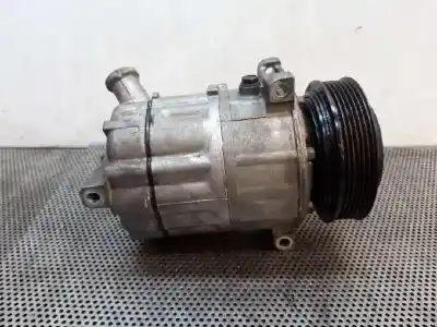 Pièce détachée automobile d'occasion compresseur de climatisation pour opel vectra c berlina comfort références oem iam 8608  24411249