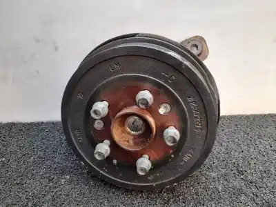 Second-hand car spare part rear right knuckle for dacia duster ambiance 4x2 oem iam references 