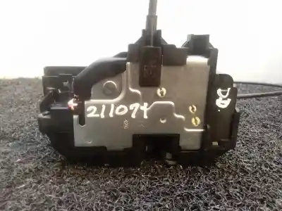 Second-hand car spare part front right door lock for nissan note (e11e) acenta oem iam references   