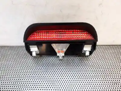 Second-hand car spare part central brake light for dacia duster ambiance 4x2 oem iam references 265900027r