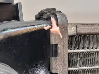 Автозапчасти б/у водяной радиатор за fiat linea (110) emotion ссылки oem iam 00517852170e 230909152621l 11129