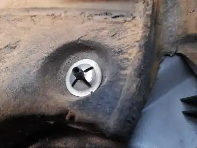 Автозапчасти б/у крышка двигателя за fiat linea (110) emotion ссылки oem iam   