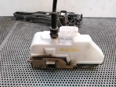 Second-hand car spare part front right door lock for citroen c2 vtr oem iam references   