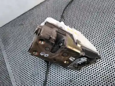 Second-hand car spare part front right door lock for citroen c2 vtr oem iam references   