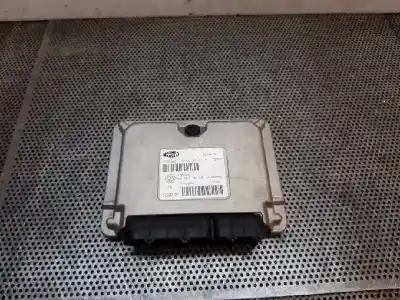 Автозапчастина б/у ебу контролер двигуна для lancia ypsilon (101) 1.4 16v platino посилання на oem iam 55198504  6200004801