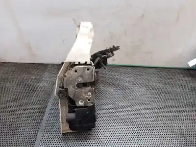 Автозапчастина б/у замок передніх дверей лівий для lancia ypsilon (101) 1.4 16v platino посилання на oem iam 51739842