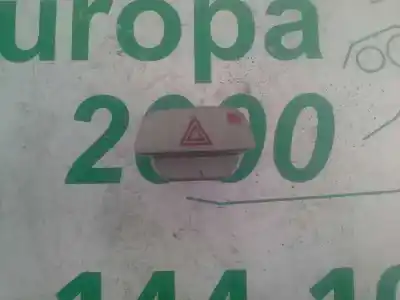 Second-hand car spare part hazard warning lights for ford focus lim. (cb4) 1.6 tdci cat oem iam references 8m5t13a350aa