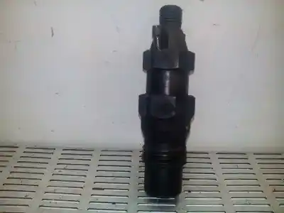 Pezzo di ricambio per auto di seconda mano iniettore per mercedes-benz mb 100 d caja cerrada / combi 2.0 riferimenti oem iam pr30ar8  