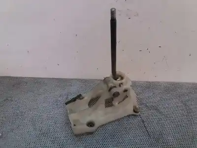 Автозапчасти б/у рычаг переключения передач за toyota yaris (ncp1/nlp1/scp1) 1.0 linea sol ссылки oem iam 