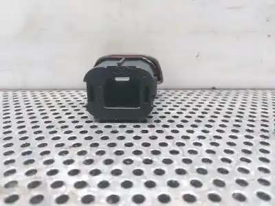 Piesă de schimb auto la mâna a doua avertizare pentru ford focus lim. (cb4) titanium referințe oem iam   