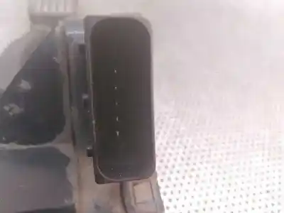 Second-hand car spare part potentiometer for opel corsa d (s07) 1.4 (l08 l68) oem iam references 55702020  