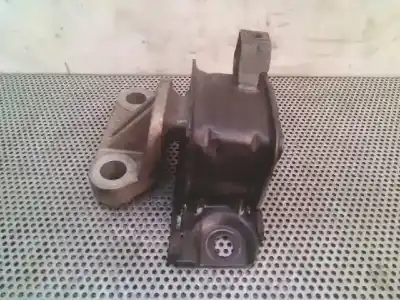 Second-hand car spare part gearbox support for opel corsa d (s07) 1.4 (l08 l68) oem iam references 13130745  