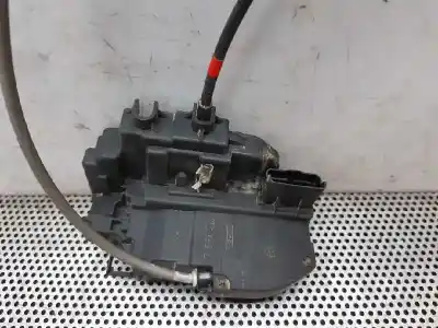 Second-hand car spare part front right door lock for nissan note (e11e) acenta oem iam references 