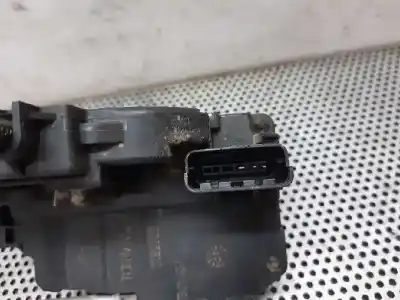 Second-hand car spare part front right door lock for nissan note (e11e) acenta oem iam references   