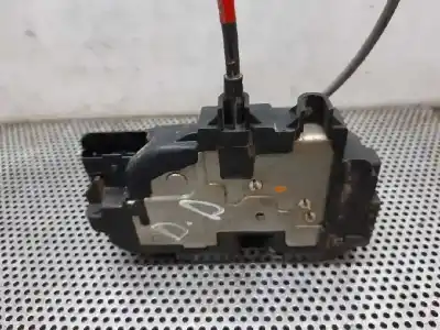 Second-hand car spare part front right door lock for nissan note (e11e) acenta oem iam references   