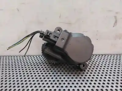 Peça sobressalente para automóvel em segunda mão motor de abertura da comporta de sofagem por ford focus lim. (cb4) titanium referências oem iam 3m5h19e616ab