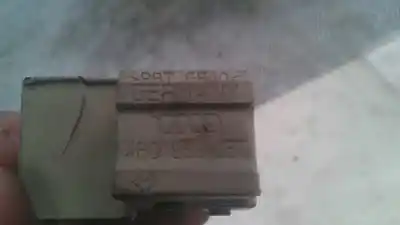 Автозапчасти б/у выключатель переднего правого окна за audi a3 (8l) 1.6 ambiente ссылки oem iam 4b0959855  