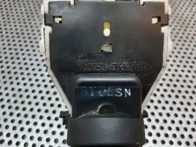 Pezzo di ricambio per auto di seconda mano controllo della luce per nissan note (e11e) acenta riferimenti oem iam 8y06sn  