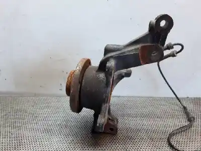 Second-hand car spare part front right knuckle for renault clio iv authentique oem iam references   