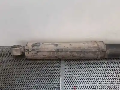 Second-hand car spare part rear left shock absorber for renault master ii phase 2 combi combi 2t8 l1 9 - plazas oem iam references   