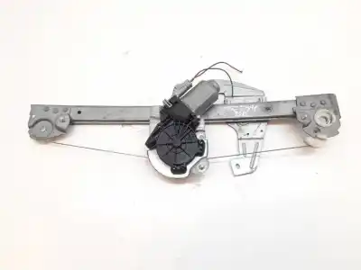 Peça sobressalente para automóvel em segunda mão elevador de vidros dianteiro direito por peugeot 107 1.0 cat (384f) referências oem iam 