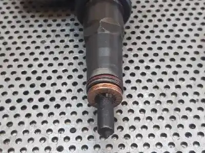 Second-hand car spare part injector for audi a3 (8p) 1.9 tdi ambiente oem iam references 0414720215  038130073ag