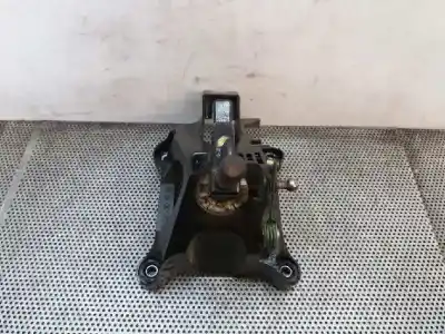 Second-hand car spare part gear lever for toyota auris 2.0 d-4d cat oem iam references 112102102