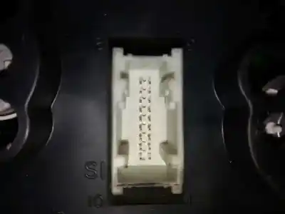 Recambio de automóvil de segunda mano de cuadro instrumentos para mg rover serie 75 (rj) 2.0 16v cdti referencias oem iam yac110477  0067784008