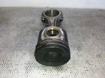 Second-hand car spare part piston for kia sorento 2.5 crdi active oem iam references   