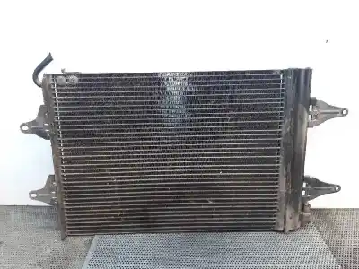 Автозапчасти б/у конденсатор / радиатор кондиционера воздуха за skoda fabia (6y2/6y3) comfort ссылки oem iam   