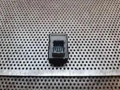 Second-hand car spare part rearview side mirror switch for fiat linea (110) emotion oem iam references b569  