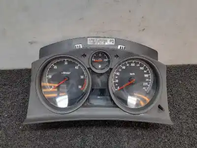 Pezzo di ricambio per auto di seconda mano PANNELLO DEGLI STRUMENTI per OPEL ZAFIRA B  Riferimenti OEM IAM 13216693  