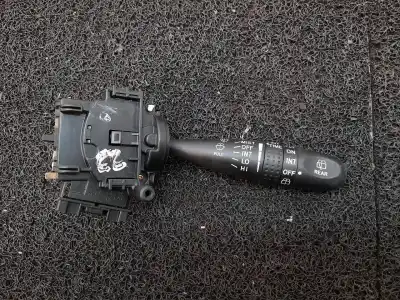 Peça sobressalente para automóvel em segunda mão comutador de limpa vidros por toyota corolla (e12) 1.8 t sport berlina referências oem iam 02290