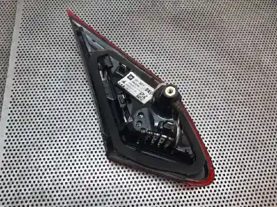 Автозапчасти б/у внутренний правый задний фонарь за opel corsa e selective ссылки oem iam 39012624  46003466