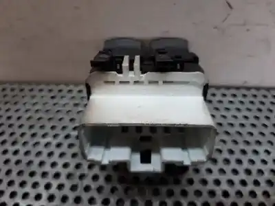 Second-hand car spare part left front power window switch for renault grand modus dynamique oem iam references   