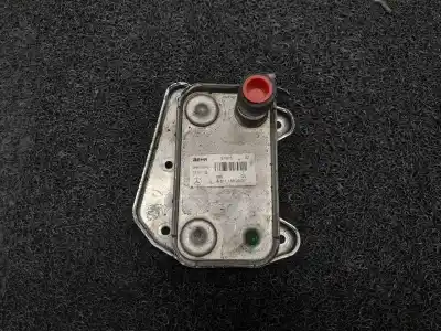 Pièce détachée automobile d'occasion refroidisseur radiateur d'huile du moteur pour voiture pour mercedes-benz sprinter james cook (903) 311 cdi références oem iam a6111880301