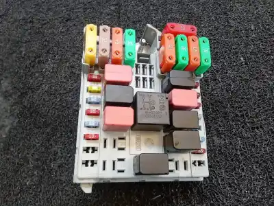 Second-hand car spare part fuse box unit for fiat linea (110) dynamic oem iam references 51799849