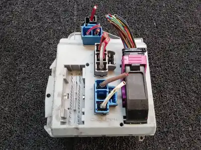 Second-hand car spare part fuse box unit for fiat linea (110) dynamic oem iam references 51799849  