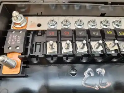 Second-hand car spare part fuse box unit for jaguar xe prestige oem iam references hx7314516aa  301191802