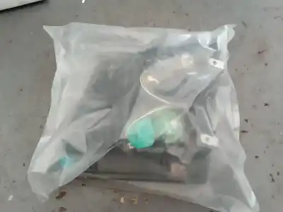 Second-hand car spare part interior left tailgate light for dodge journey sxt oem iam references 04806369ab  