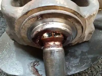 Second-hand car spare part front right knuckle for dodge journey sxt oem iam references   