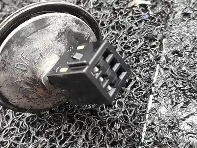 Peça sobressalente para automóvel em segunda mão espelho retrovisor esquerdo por opel corsa d corsavan referências oem iam   