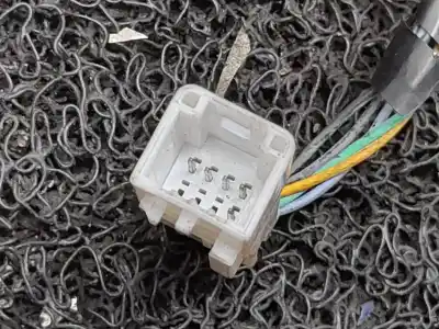 Peça sobressalente para automóvel em segunda mão espelho retrovisor esquerdo por dacia sandero ambiance referências oem iam   