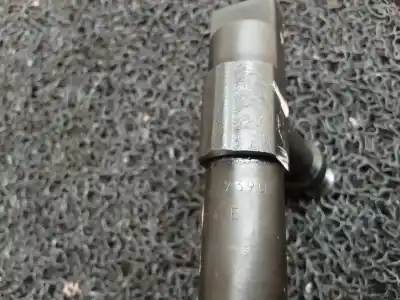 Second-hand car spare part injector for mazda premacy (cp) td active oem iam references 7390  